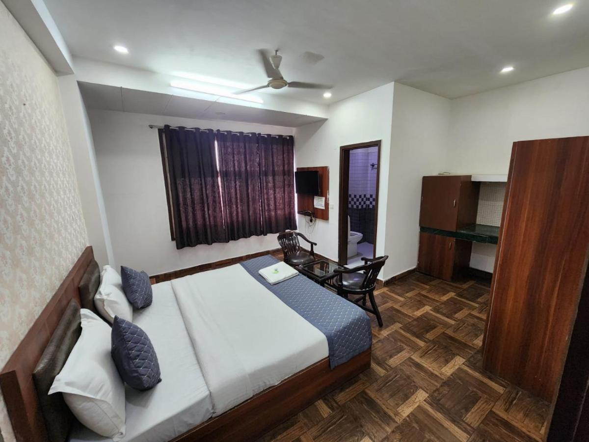 Hotel Clayton Near Igi Airport Delhi Nueva Delhi Exterior foto